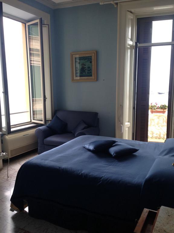 Bed and Breakfast La Dimora Dei Baroni Neapol Pokoj fotografie